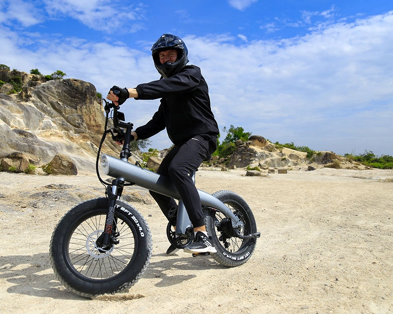 Foldable Electric Mountain Bikes